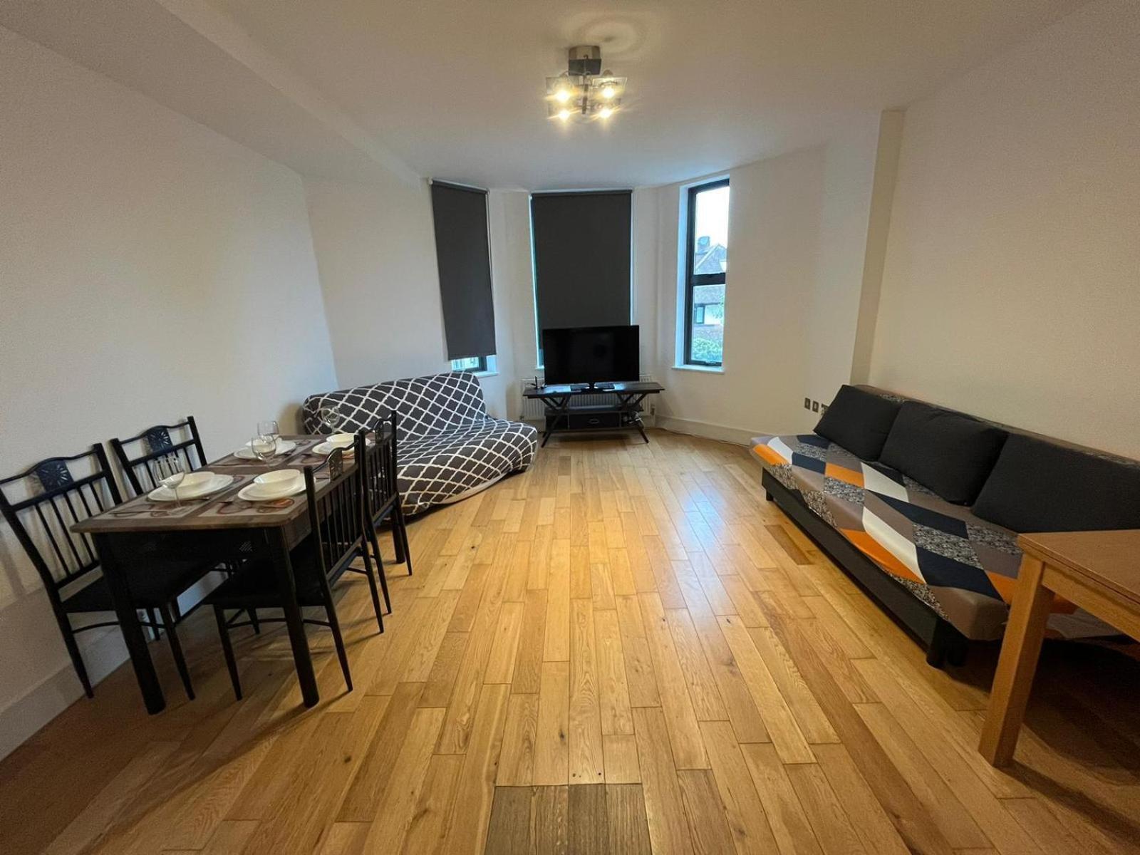 Westciti Chatsworth Road Apartments Кройдон Экстерьер фото